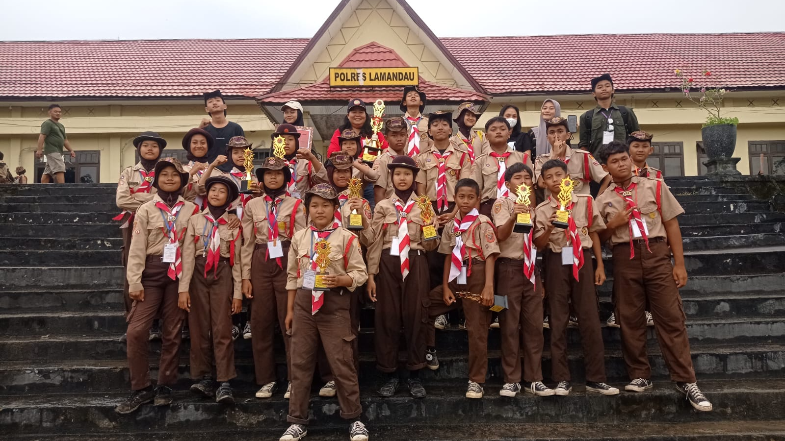 Tim Gudep 019-020 Dewa Ruci SMPN 1 Sematu Jaya (Juara Umum Lokhabara 6 Tahun 2024)